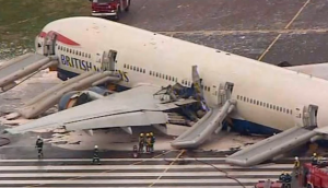 BA038 777 Crash suite à la défaillance des moteurs